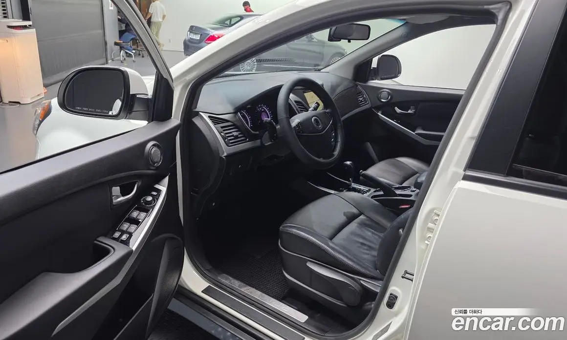 SsangYong Korando 2015 2.0 автомат (гидро), фото 9 SsangYong Korando 2015 2.0 автомат (гидро), фото 9