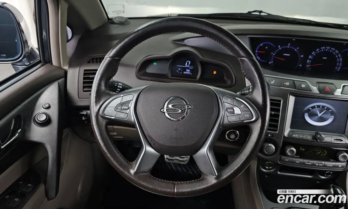 SsangYong Korando 2016 2.2 автомат (гидро), фото 13 SsangYong Korando 2016 2.2 автомат (гидро), фото 13