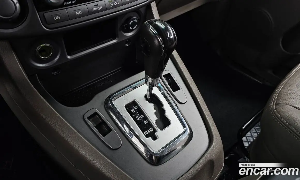 SsangYong Korando 2016 2.2 автомат (гидро), фото 9 SsangYong Korando 2016 2.2 автомат (гидро), фото 9