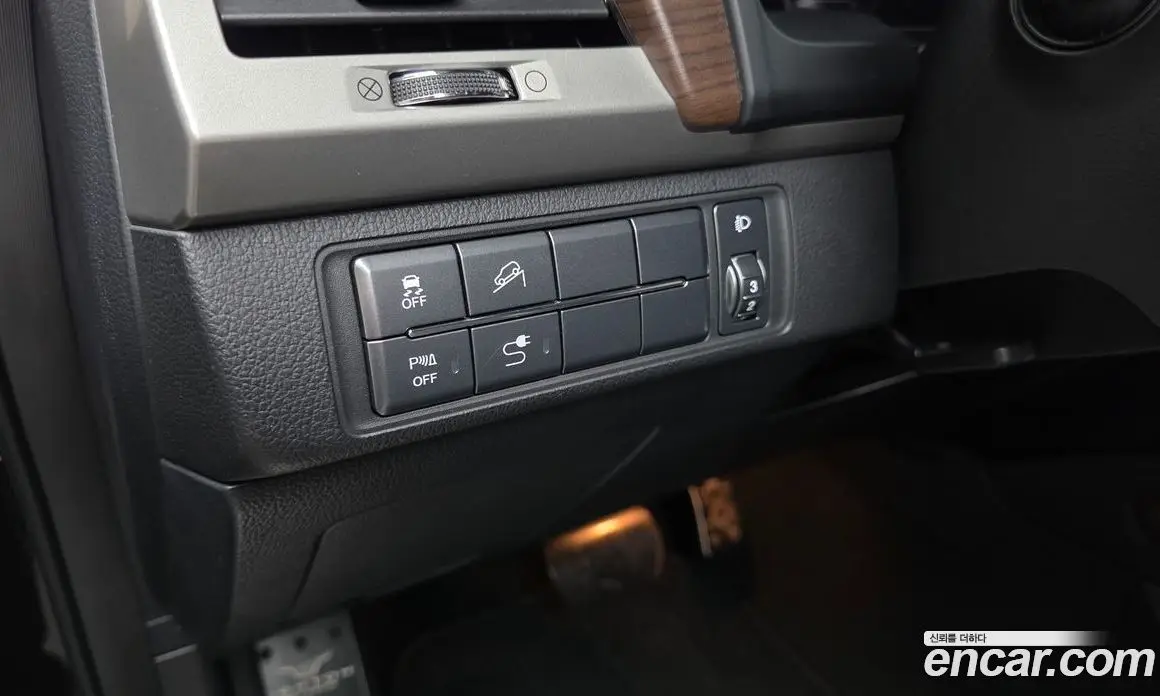 SsangYong Rexton 2018 2.2 автомат (гидро), фото 25 SsangYong Rexton 2018 2.2 автомат (гидро), фото 25