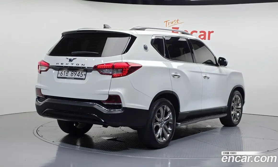 SsangYong Rexton 2018 2.2 автомат (гидро), фото 2 SsangYong Rexton 2018 2.2 автомат (гидро), фото 2