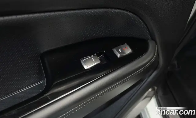 SsangYong Rexton 2018 2.2 автомат (гидро), миниатюра 11 SsangYong Rexton 2018 2.2 автомат (гидро), миниатюра 11