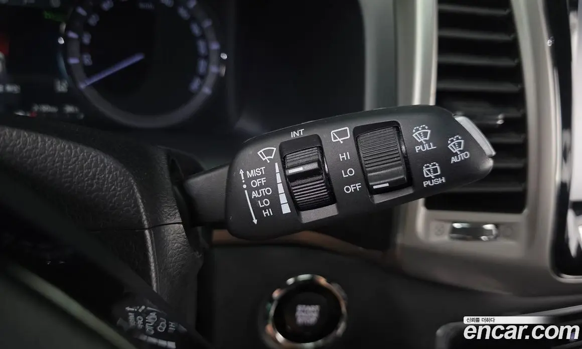 SsangYong Rexton 2018 2.2 автомат (гидро), фото 20 SsangYong Rexton 2018 2.2 автомат (гидро), фото 20