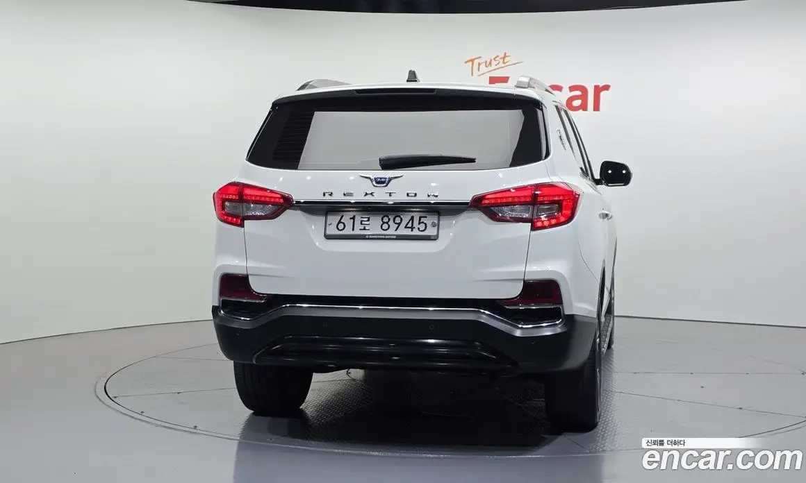 SsangYong Rexton 2018 2.2 автомат (гидро), фото 4 SsangYong Rexton 2018 2.2 автомат (гидро), фото 4