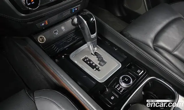 SsangYong Rexton 2018 2.2 автомат (гидро), миниатюра 9 SsangYong Rexton 2018 2.2 автомат (гидро), миниатюра 9