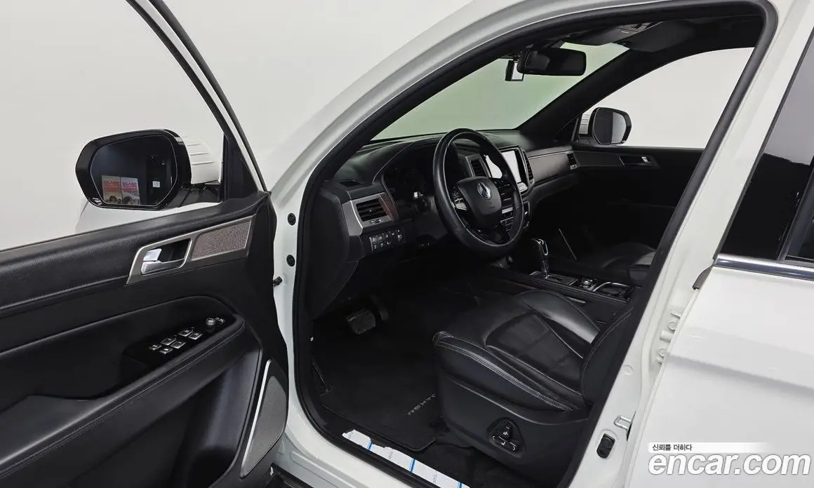 SsangYong Rexton 2018 2.2 автомат (гидро), фото 10 SsangYong Rexton 2018 2.2 автомат (гидро), фото 10