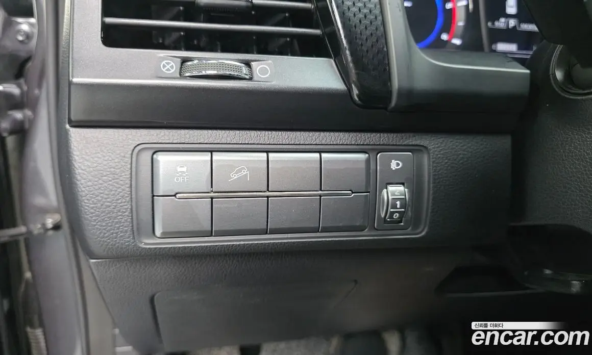 SsangYong Rexton 2020 2.2 автомат (гидро), фото 18