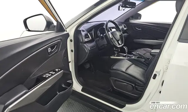 SsangYong TIBOLI 2016 1.6 автомат (гидро), миниатюра 10 SsangYong TIBOLI 2016 1.6 автомат (гидро), миниатюра 10