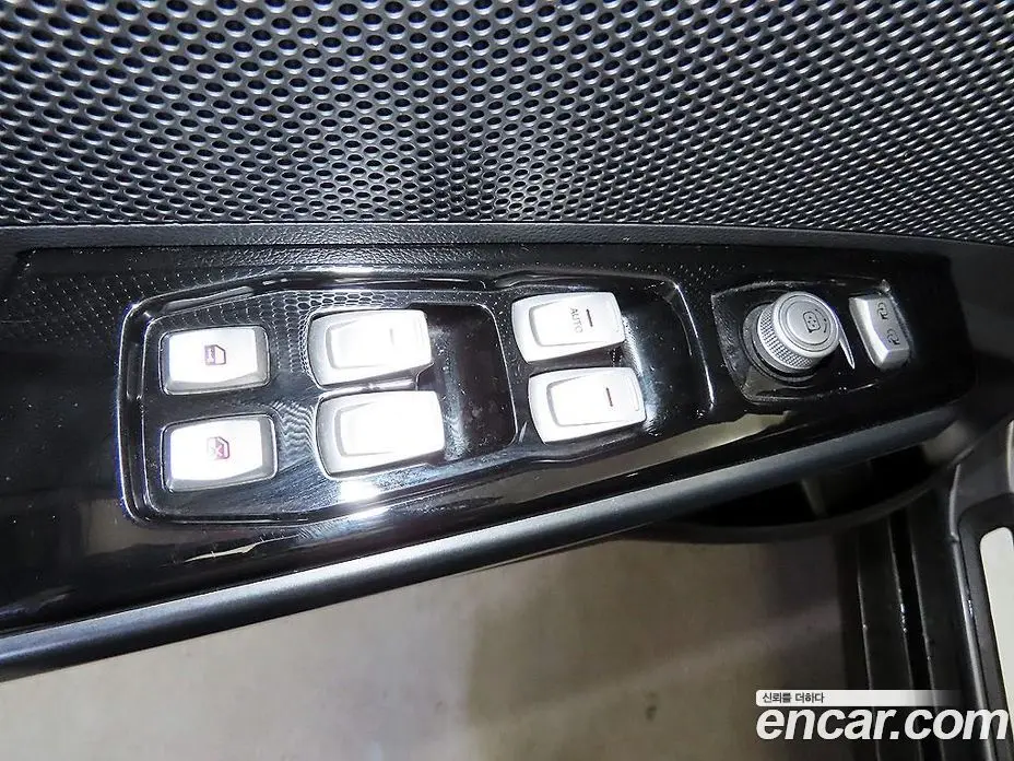 SsangYong TIBOLI 2016 1.6 автомат (гидро), фото 13 SsangYong TIBOLI 2016 1.6 автомат (гидро), фото 13