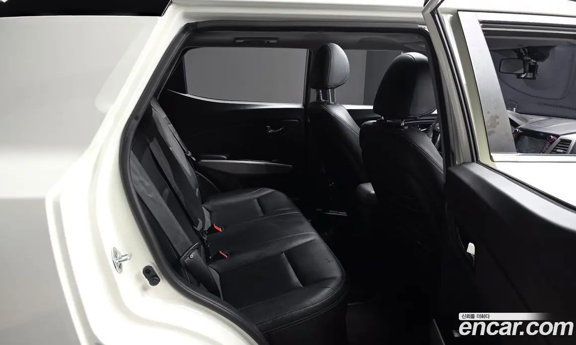 SsangYong TIBOLI 2016 1.6 автомат (гидро), фото 11 SsangYong TIBOLI 2016 1.6 автомат (гидро), фото 11