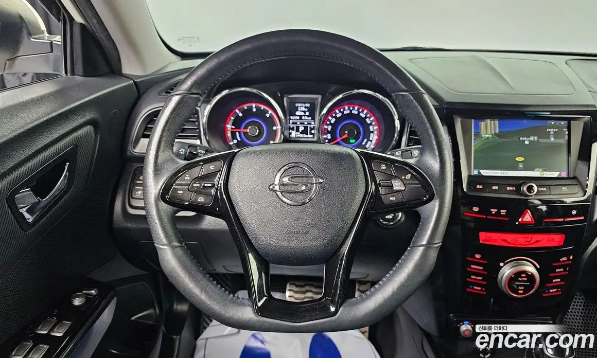 SsangYong TIBOLI 2017 1.6 автомат (гидро), фото 13 SsangYong TIBOLI 2017 1.6 автомат (гидро), фото 13