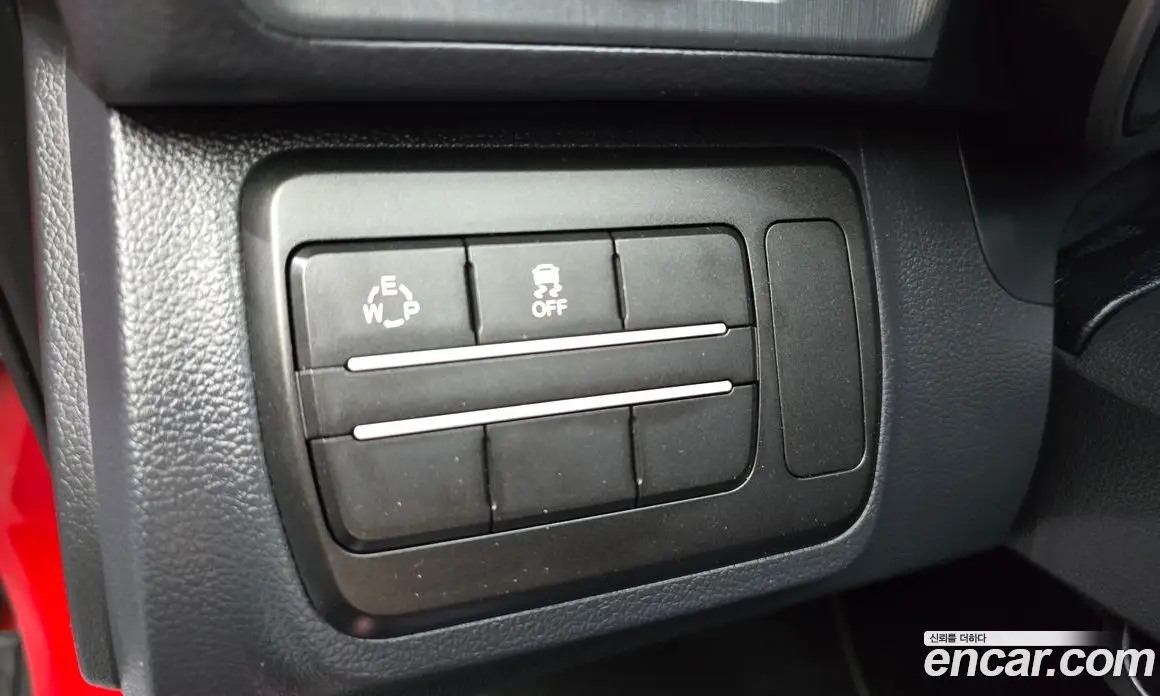 SsangYong TIBOLI 2018 1.6 автомат (гидро), фото 15 SsangYong TIBOLI 2018 1.6 автомат (гидро), фото 15
