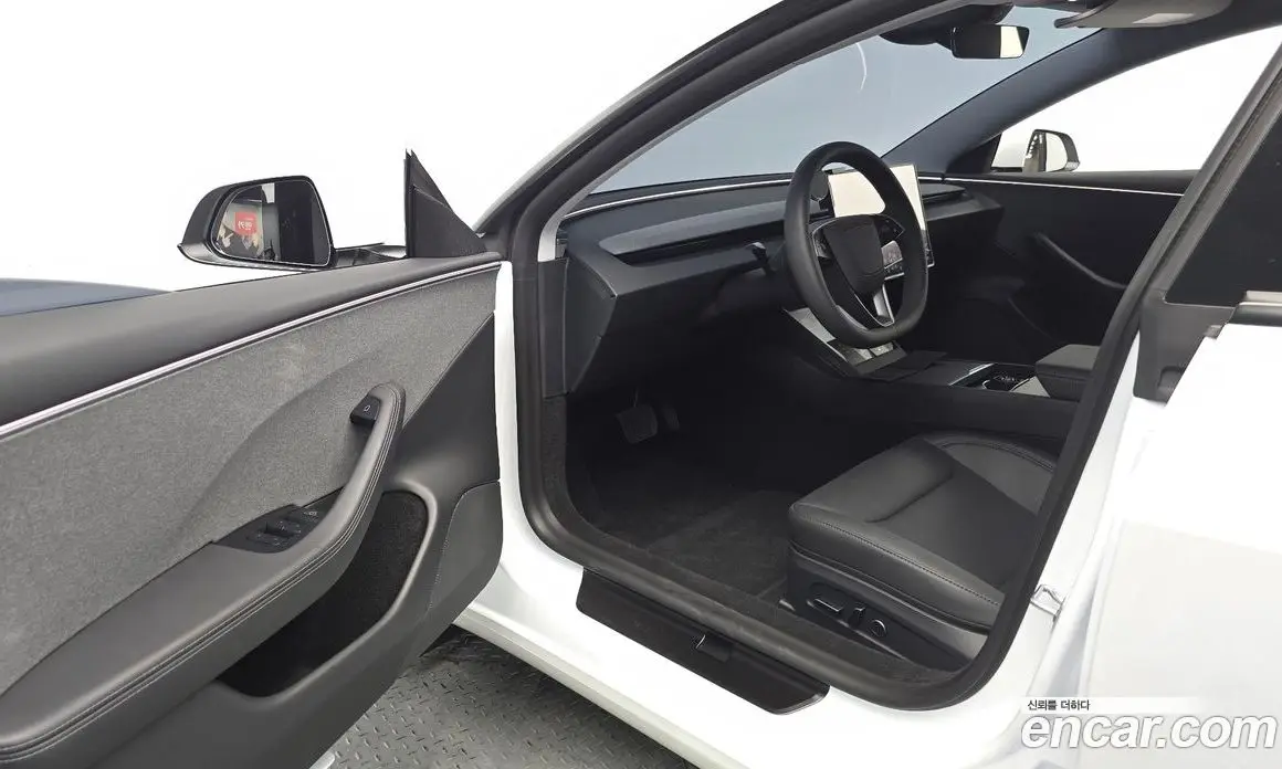 Tesla Model 3 2026 0.2 автомат (гидро), фото 12 Tesla Model 3 2026 0.2 автомат (гидро), фото 12