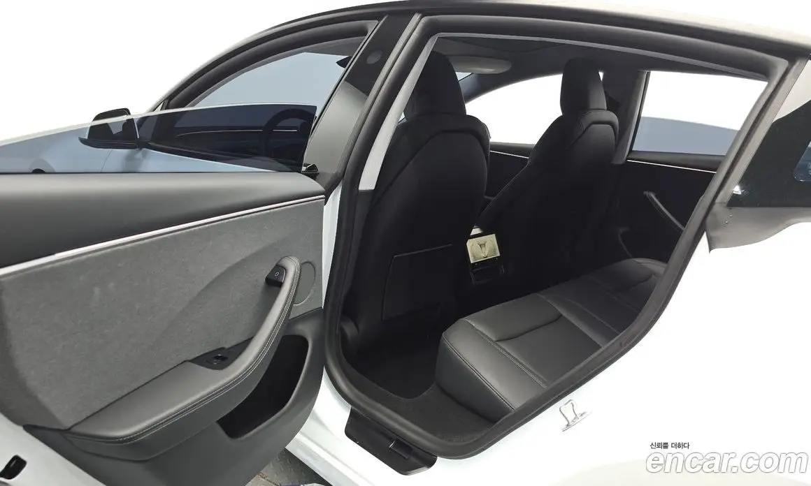 Tesla Model 3 2026 0.2 автомат (гидро), фото 15 Tesla Model 3 2026 0.2 автомат (гидро), фото 15