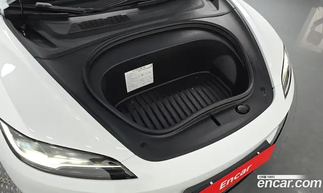 Tesla Model 3 2026 0.2 автомат (гидро), миниатюра 5 Tesla Model 3 2026 0.2 автомат (гидро), миниатюра 5