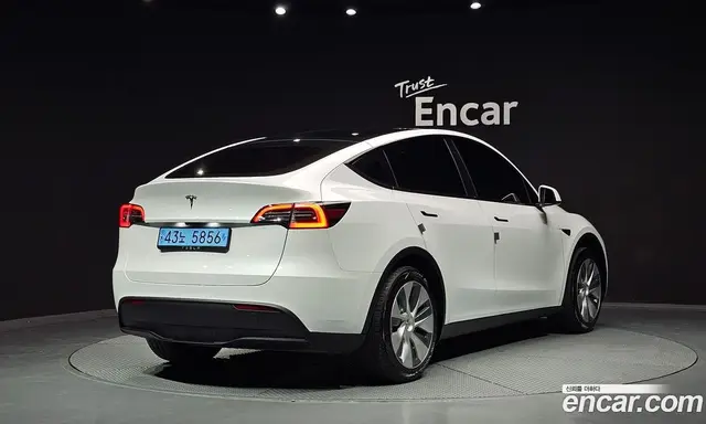 Tesla Model Y 2024 0.2 автомат (гидро), миниатюра 2 Tesla Model Y 2024 0.2 автомат (гидро), миниатюра 2