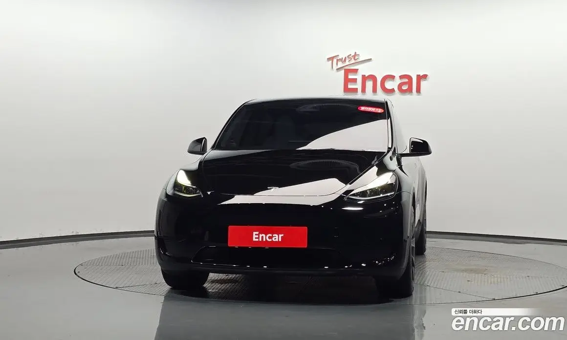 Tesla Model Y 2024 0.2 автомат (гидро), фото 2 Tesla Model Y 2024 0.2 автомат (гидро), фото 2