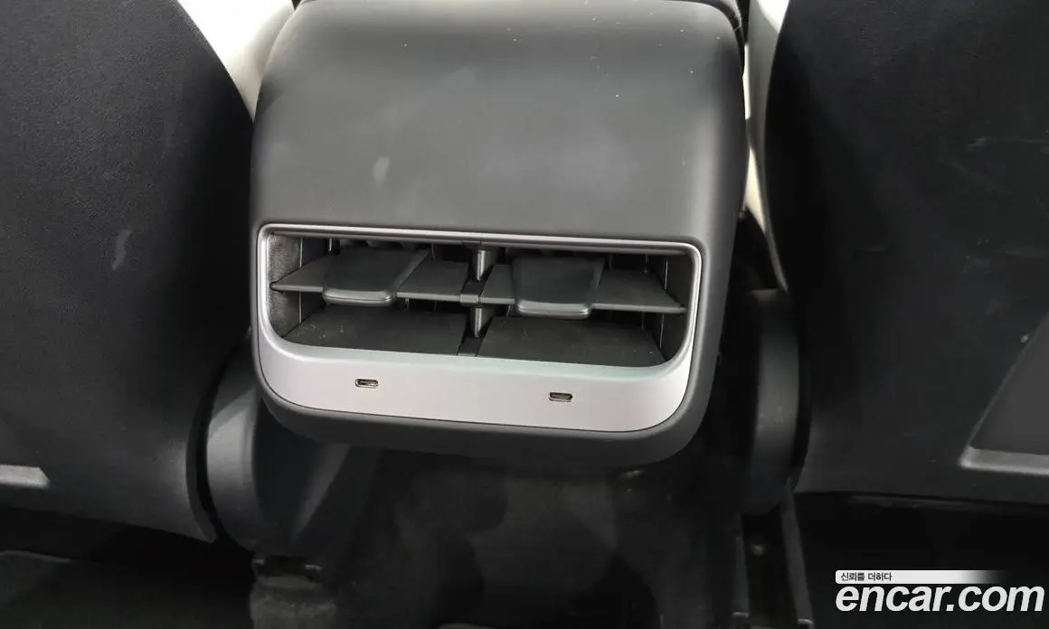 Tesla Model Y 2024 0.2 автомат (гидро), фото 33 Tesla Model Y 2024 0.2 автомат (гидро), фото 33