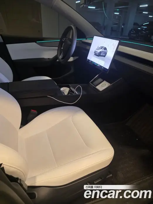 Tesla Model Y 2025 автомат (гидро), фото 6 Tesla Model Y 2025 автомат (гидро), фото 6