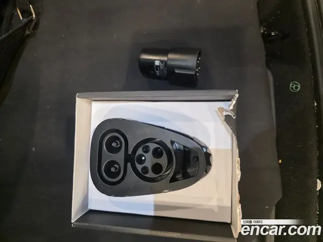 Tesla Model Y 2025 автомат (гидро), миниатюра 8 Tesla Model Y 2025 автомат (гидро), миниатюра 8