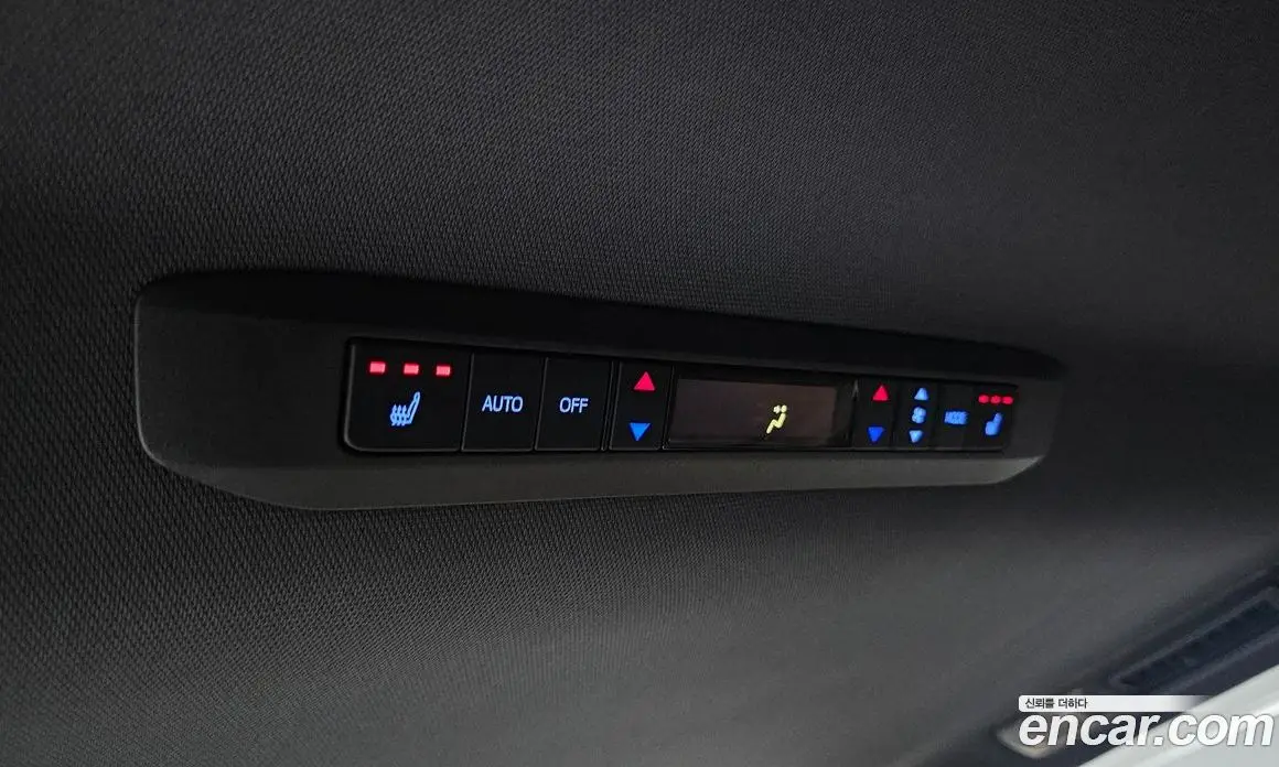 Toyota Sienna 2023 2.5 автомат (гидро), фото 15 Toyota Sienna 2023 2.5 автомат (гидро), фото 15