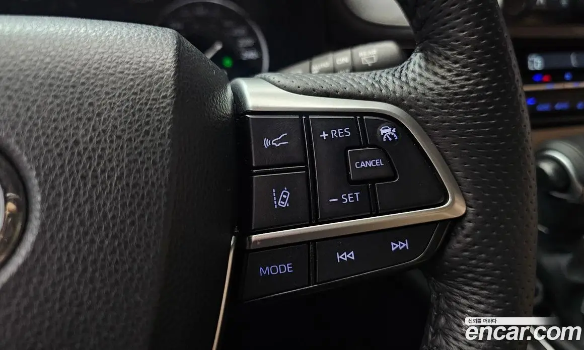 Toyota Sienna 2023 2.5 автомат (гидро), фото 23 Toyota Sienna 2023 2.5 автомат (гидро), фото 23