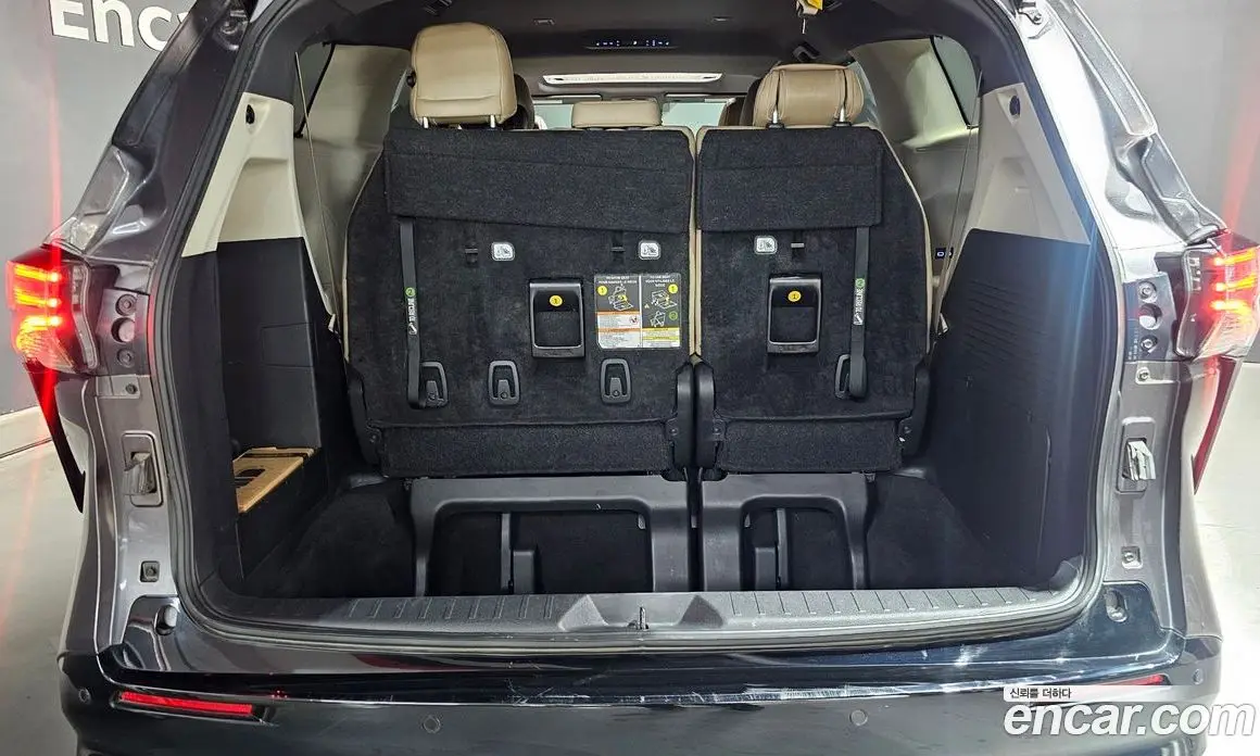 Toyota Sienna 2023 2.5 автомат (гидро), фото 25 Toyota Sienna 2023 2.5 автомат (гидро), фото 25