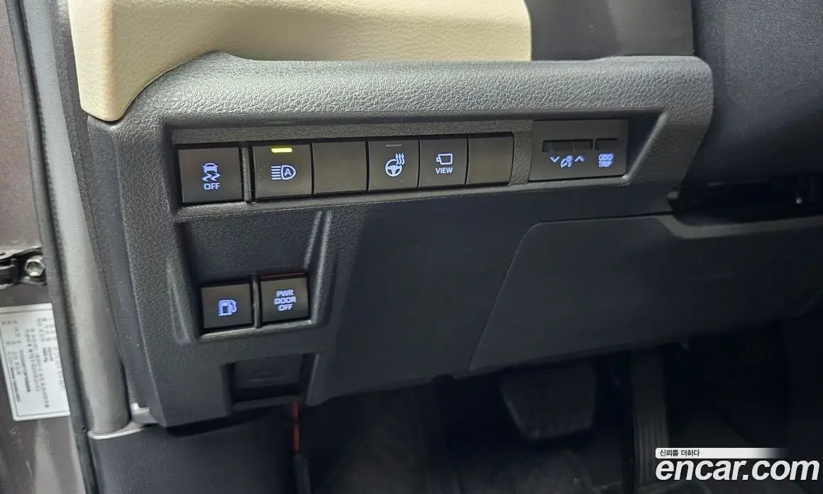 Toyota Sienna 2023 2.5 автомат (гидро), фото 27 Toyota Sienna 2023 2.5 автомат (гидро), фото 27