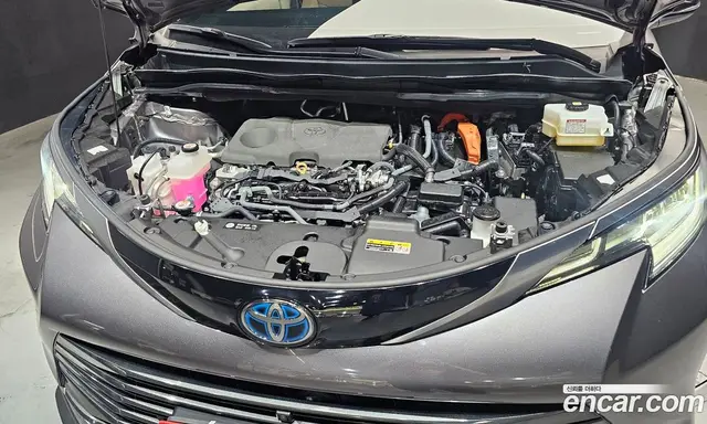 Toyota Sienna 2023 2.5 автомат (гидро), миниатюра 6 Toyota Sienna 2023 2.5 автомат (гидро), миниатюра 6