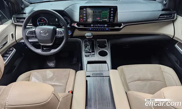 Toyota Sienna 2023 2.5 автомат (гидро), миниатюра 10 Toyota Sienna 2023 2.5 автомат (гидро), миниатюра 10