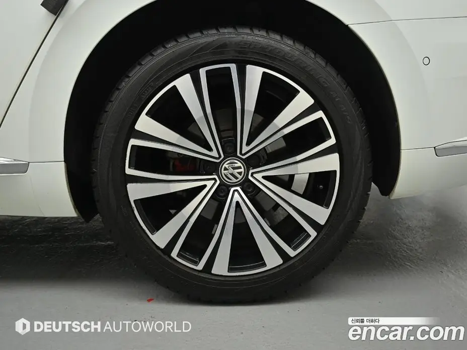 Volkswagen Arteon 2019 2.0 автомат (гидро), фото 5 Volkswagen Arteon 2019 2.0 автомат (гидро), фото 5