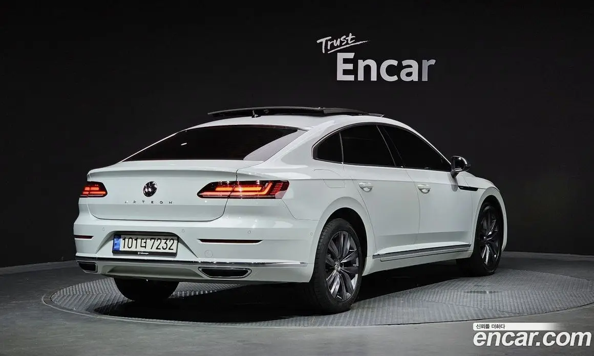 Volkswagen Arteon 2020 2.0 автомат (гидро), фото 2 Volkswagen Arteon 2020 2.0 автомат (гидро), фото 2