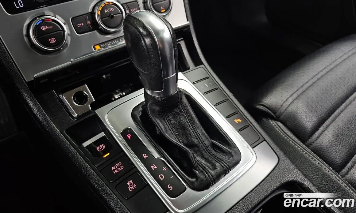 Volkswagen CC 2012 2.0 автомат (гидро), фото 9 Volkswagen CC 2012 2.0 автомат (гидро), фото 9