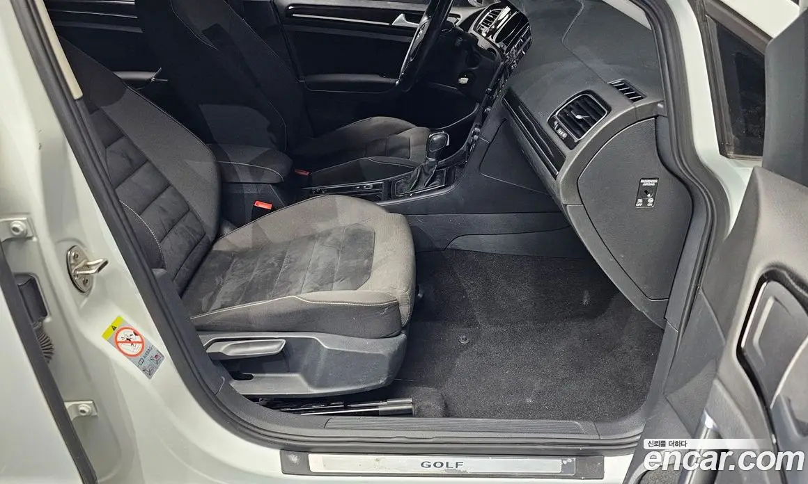 Volkswagen Golf 2015 2.0 автомат (гидро), фото 11 Volkswagen Golf 2015 2.0 автомат (гидро), фото 11