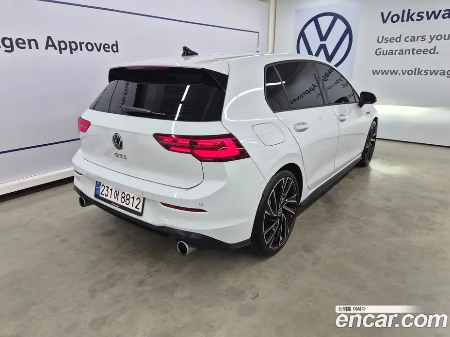 Volkswagen Golf 2024 2.0 автомат (гидро), фото 2 Volkswagen Golf 2024 2.0 автомат (гидро), фото 2
