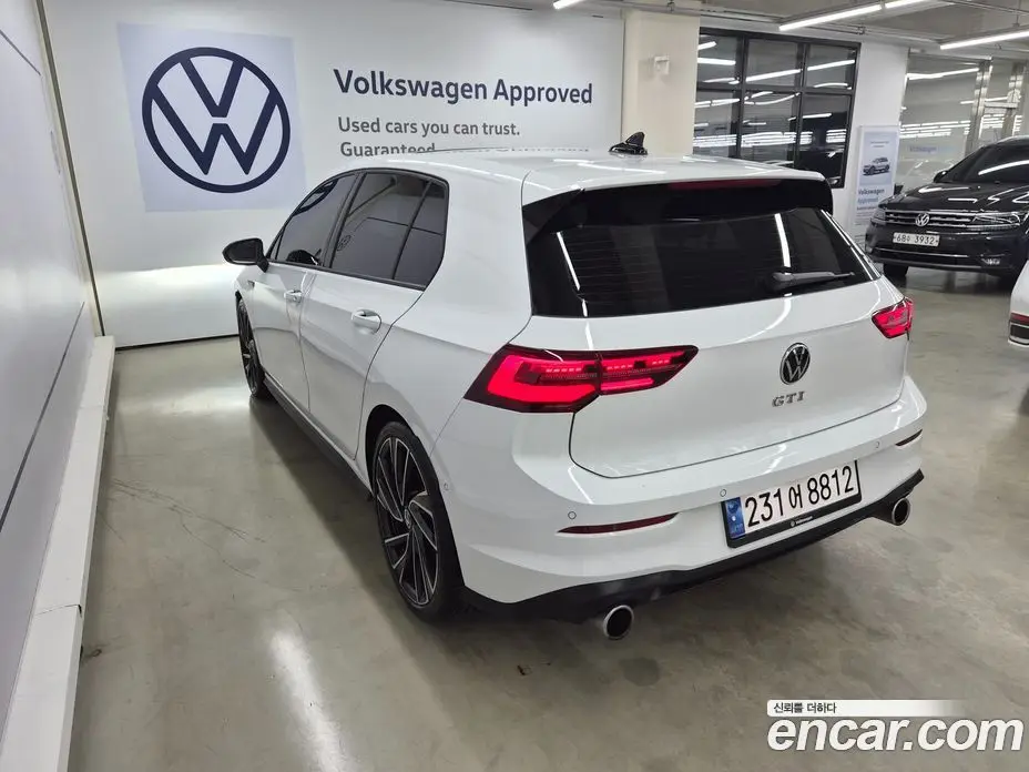 Volkswagen Golf 2024 2.0 автомат (гидро), фото 17 Volkswagen Golf 2024 2.0 автомат (гидро), фото 17