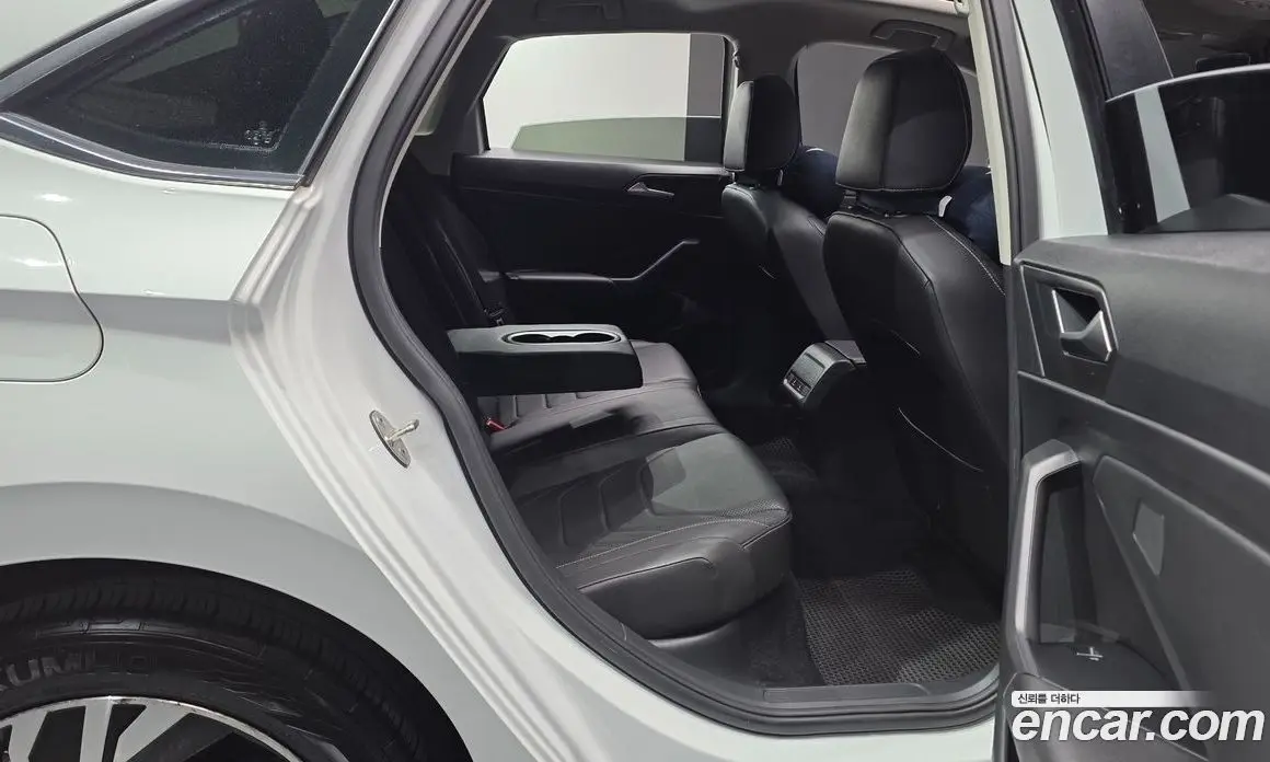 Volkswagen Jetta 2021 1.4 автомат (гидро), фото 17