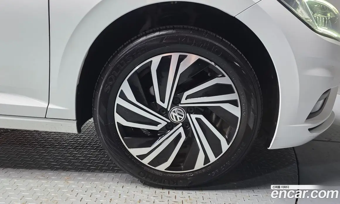 Volkswagen Jetta 2021 1.4 автомат (гидро), фото 7