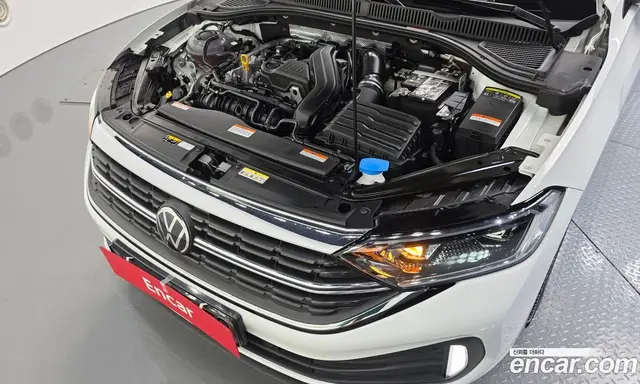 Volkswagen Jetta 2023 1.5 автомат (гидро), миниатюра 6 Volkswagen Jetta 2023 1.5 автомат (гидро), миниатюра 6