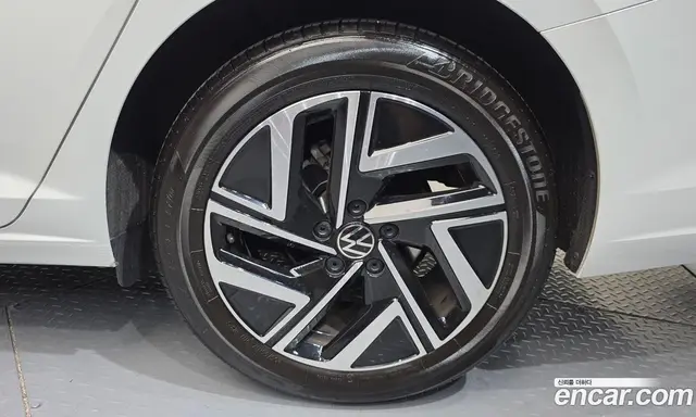 Volkswagen Jetta 2023 1.5 автомат (гидро), миниатюра 7 Volkswagen Jetta 2023 1.5 автомат (гидро), миниатюра 7