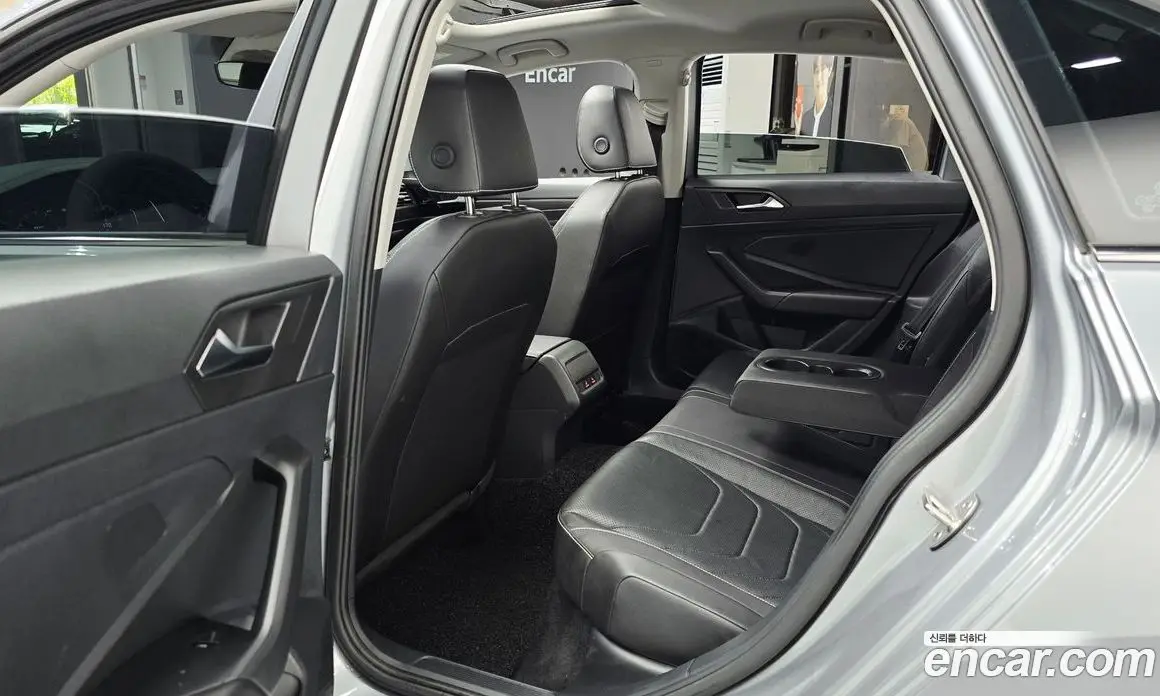 Volkswagen Jetta 2023 1.5 автомат (гидро), фото 17 Volkswagen Jetta 2023 1.5 автомат (гидро), фото 17