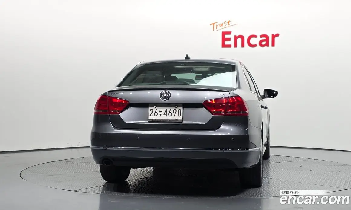 Volkswagen Passat 2015 2.0 автомат (гидро), фото 4