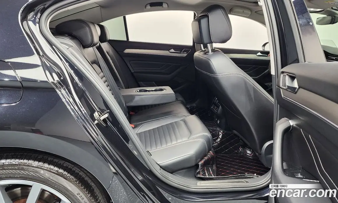 Volkswagen Passat 2022 2.0 автомат (гидро), фото 12 Volkswagen Passat 2022 2.0 автомат (гидро), фото 12