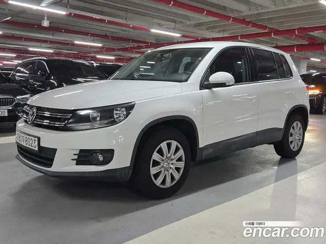 Volkswagen Tiguan 2014 2.0 автомат (гидро), миниатюра 1 Volkswagen Tiguan 2014 2.0 автомат (гидро), миниатюра 1