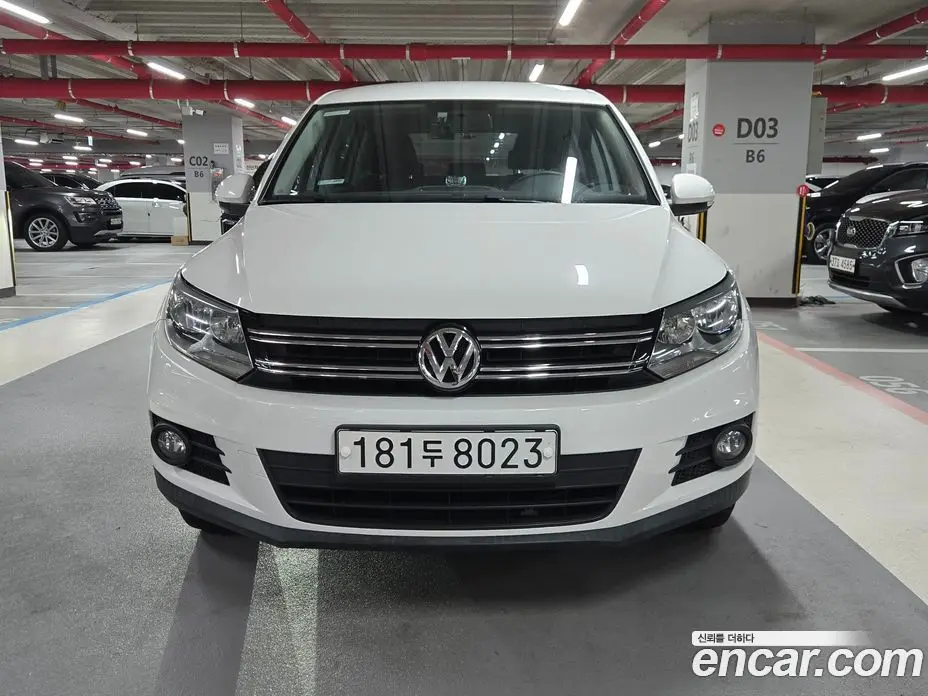 Volkswagen Tiguan 2014 2.0 автомат (гидро), фото 2 Volkswagen Tiguan 2014 2.0 автомат (гидро), фото 2