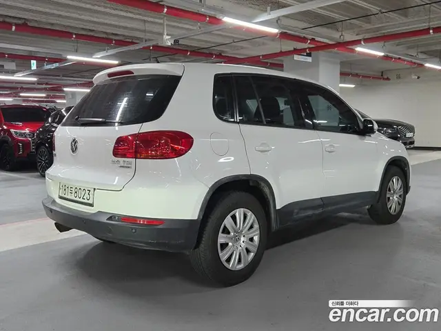 Volkswagen Tiguan 2014 2.0 автомат (гидро), миниатюра 3 Volkswagen Tiguan 2014 2.0 автомат (гидро), миниатюра 3