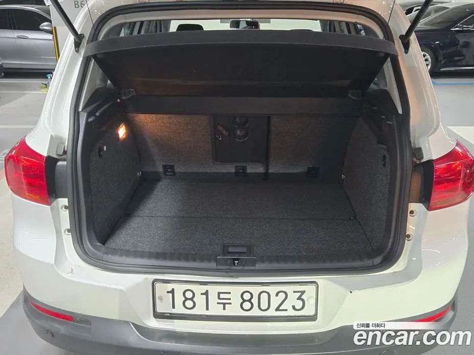 Volkswagen Tiguan 2014 2.0 автомат (гидро), фото 5 Volkswagen Tiguan 2014 2.0 автомат (гидро), фото 5