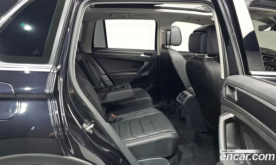 Volkswagen Tiguan 2023 2.0 автомат (гидро), фото 16