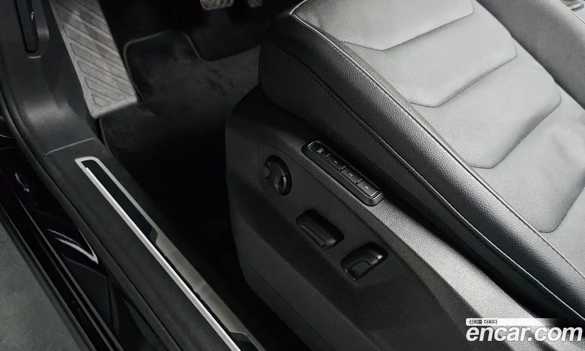 Volkswagen Tiguan 2023 2.0 автомат (гидро), фото 34