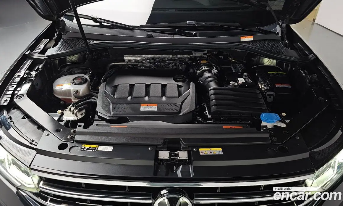 Volkswagen Tiguan 2023 2.0 автомат (гидро), фото 5